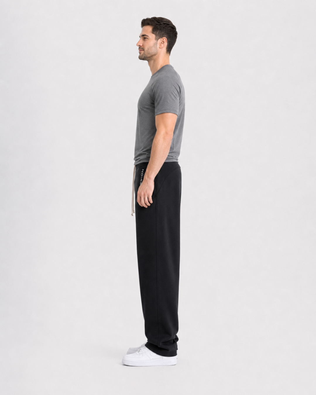 Model_shot3_side_58edd63f-c061-4b2e-817a-a0aa5eac7b69.png